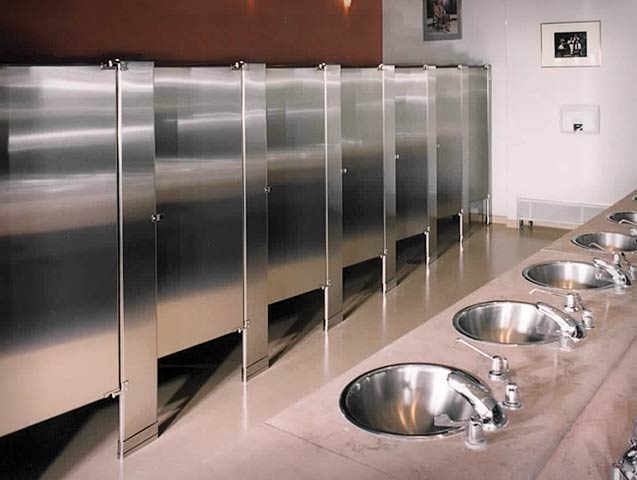 hadrian-toilet-partitions_01