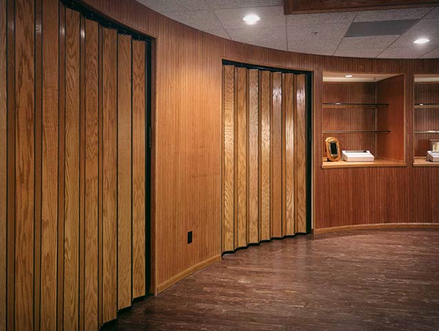 woodfold-folding-walls-and-accordion-partitions_01
